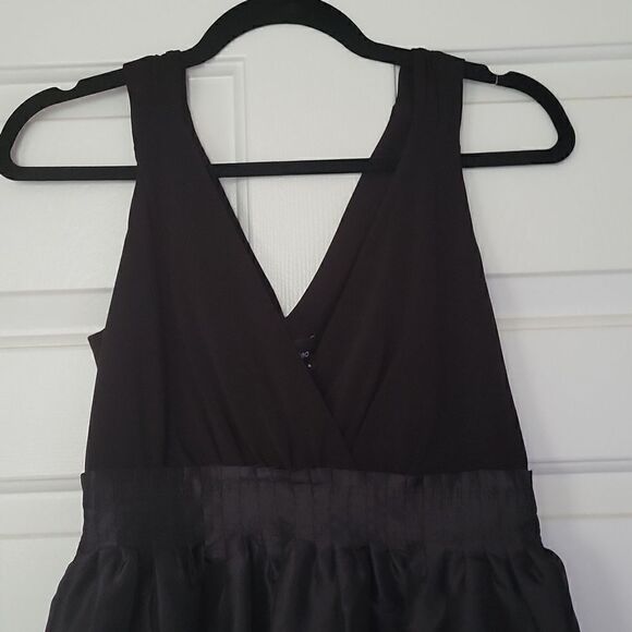 Max & Cleo Black Rosette Cocktail‎ Party Dress Size 4 - Picture 4 of 8